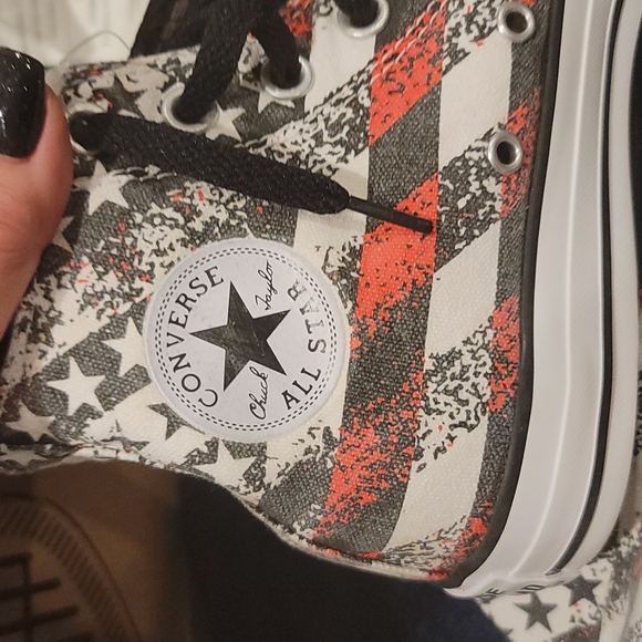 Converse - Picture 5 of 5